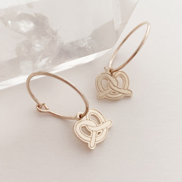 Magic Charm Pretzel Hoops