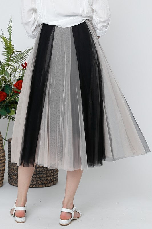 OMBRE MESH PLEATED FLARE MIDI SKIRT